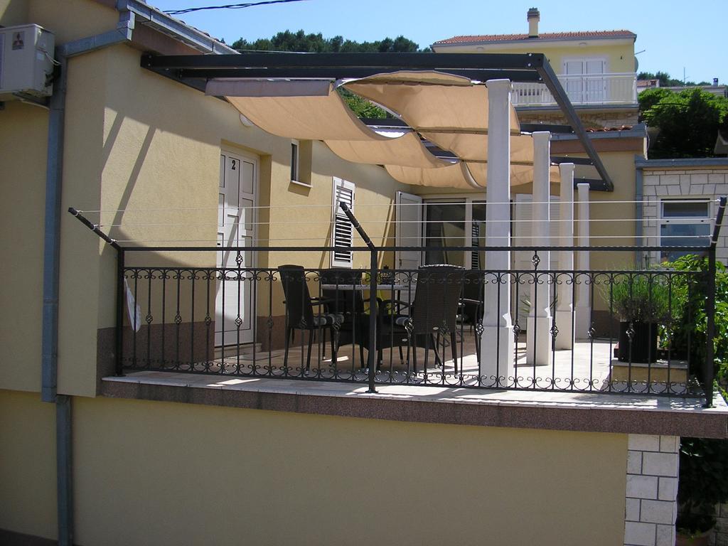 Apartments Viki Trogir Exterior foto