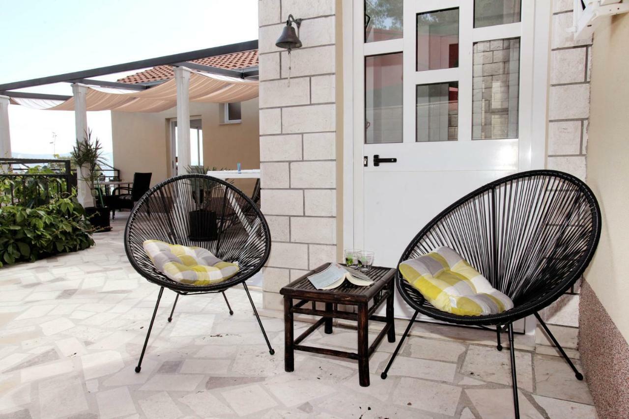 Apartments Viki Trogir Exterior foto